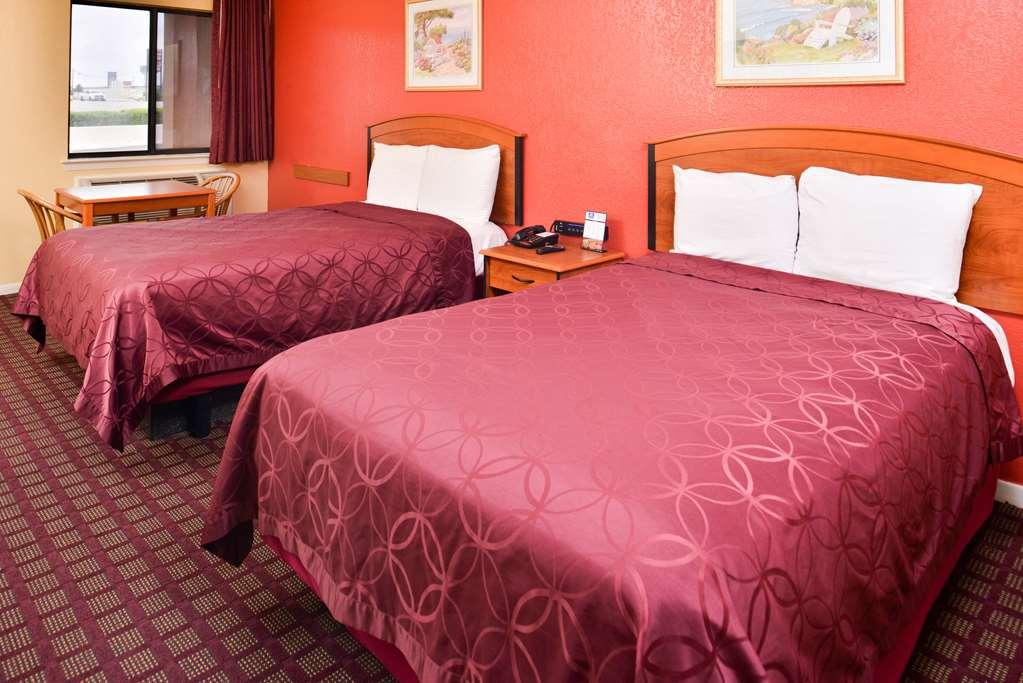 Americas Best Value Inn Buda Εξωτερικό φωτογραφία