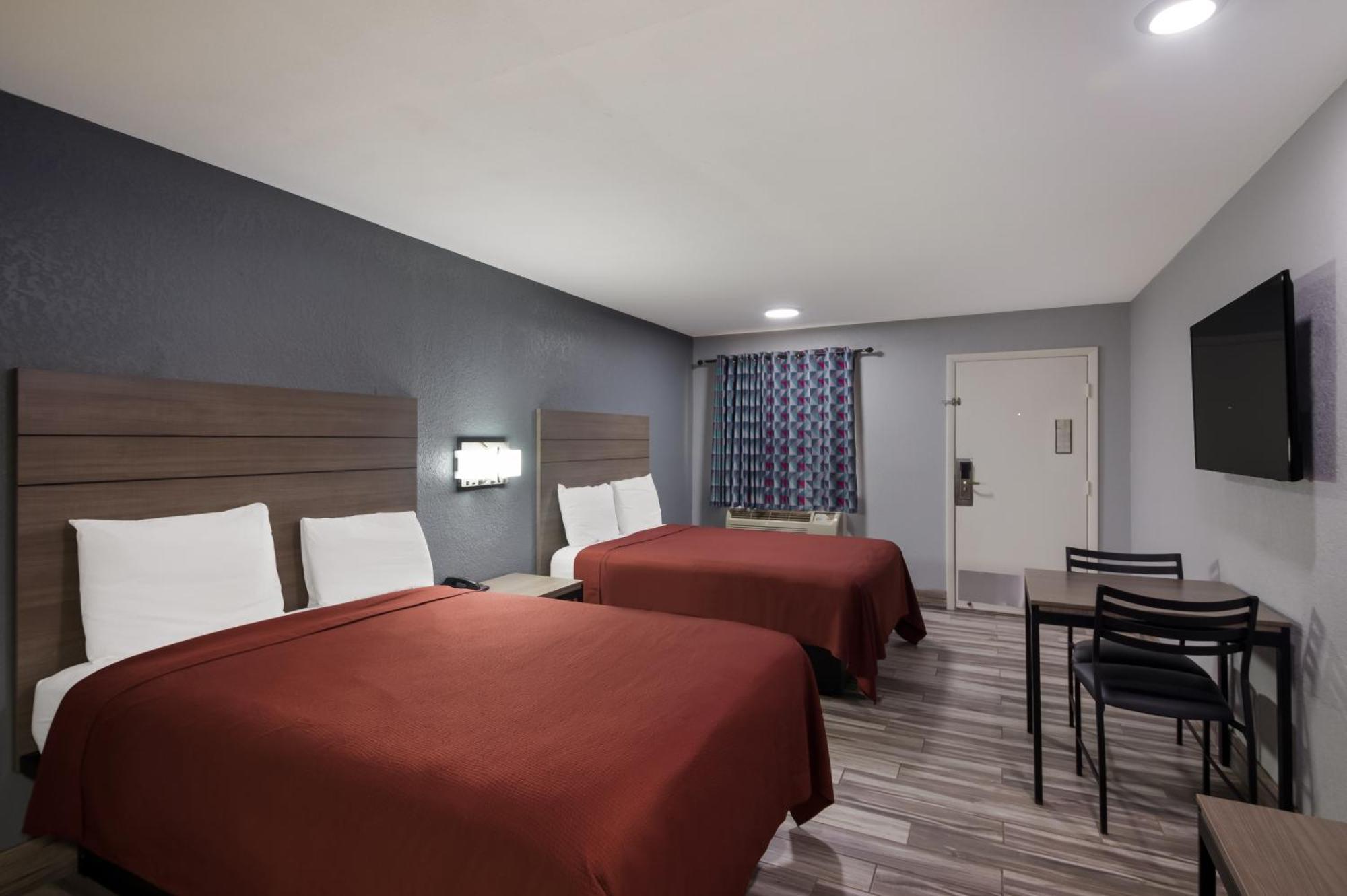 Americas Best Value Inn Buda Εξωτερικό φωτογραφία