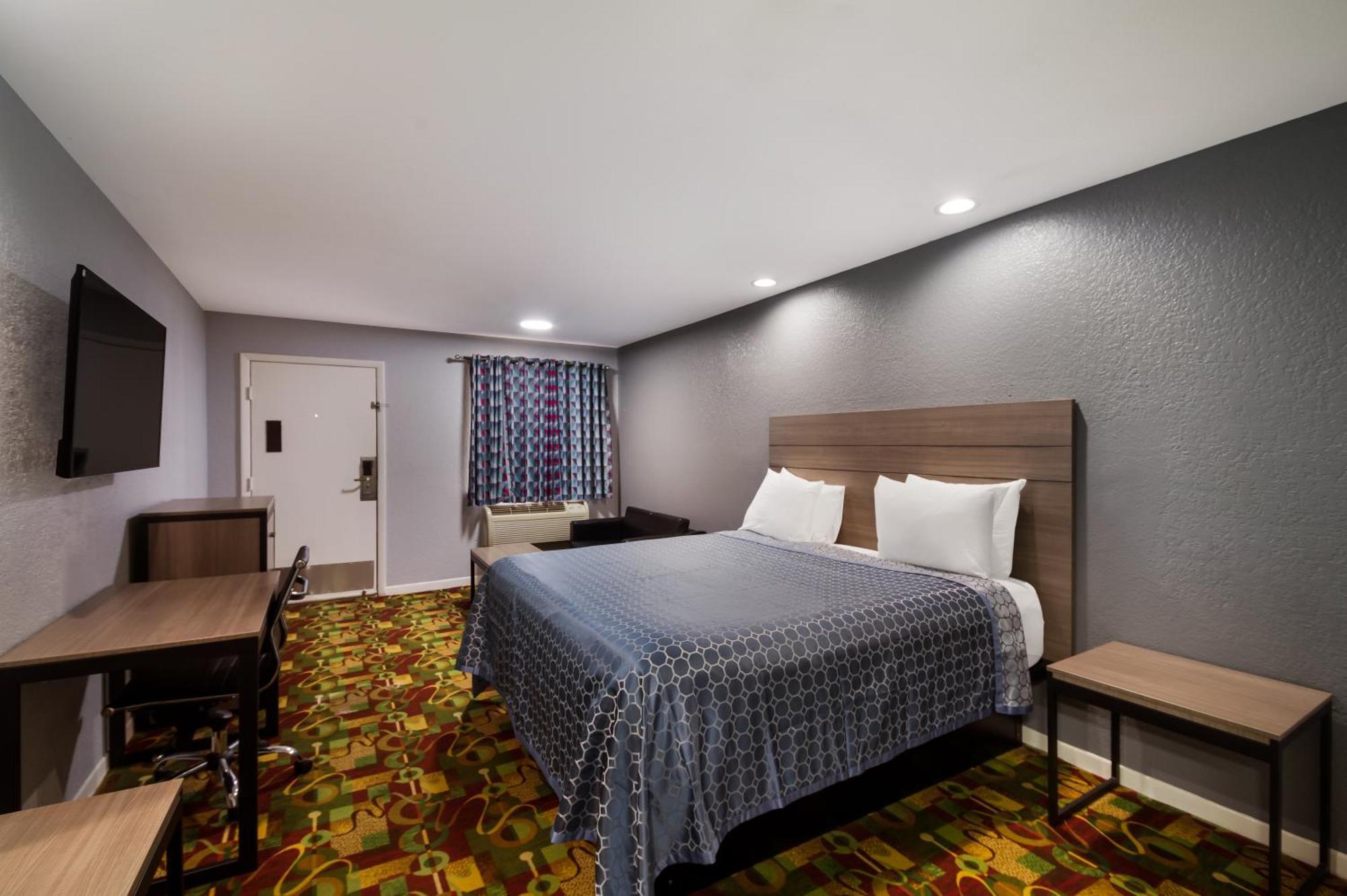 Americas Best Value Inn Buda Εξωτερικό φωτογραφία