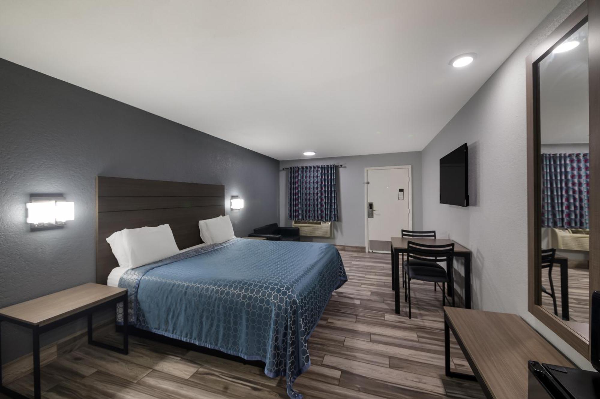 Americas Best Value Inn Buda Εξωτερικό φωτογραφία